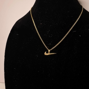 NIKE Swoosh ネックレス ゴールド アクセサリー Nike necklace - Etsy 日本