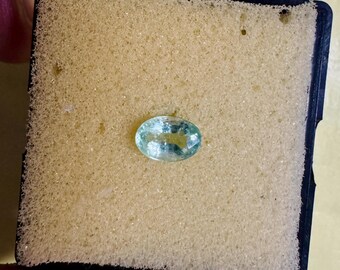 Natural Certified Emerald Loose Gemstone Green Emerald Oval shape Faceted Emerald,Ring Size Emerald Gems good Color 1pieces 8.1x5MM 1.10 CT