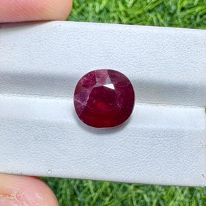 Natural Ruby Oval 1 Certified gem stone good for jewelry piece Loose stone glass fling stone size good color Ruby 9.90Carats 13x12MM
