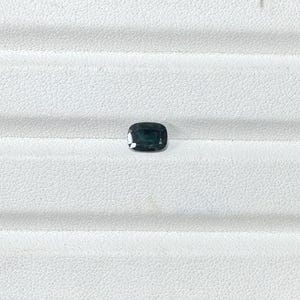 Natural blue sapphire from Madagascar only heated good shape and colour gems stone for ring greenish blue colour 1.25 carats,7.1x5.3x3.5mm