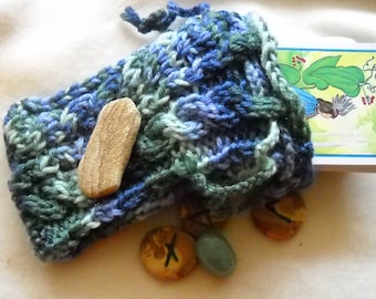 Deep Well Hand Knitted Wool Bag