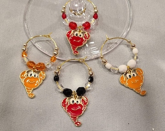 Amuletos de vino de Nueva Orleans con forma de cangrejo de río y bolsa
