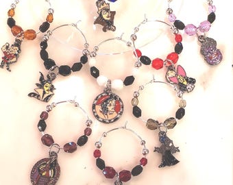 Charms de vino con temática de villanos de Disney