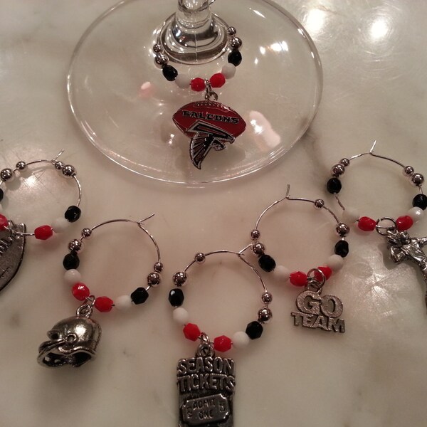 Atlanta Falcons Footballl Wine Charms w/ Pouch