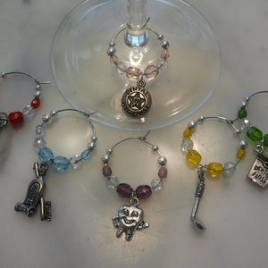 Dental Hygienist  Dentist  Wine Charms w pouch