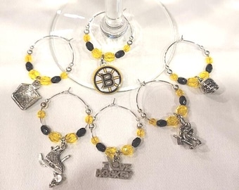 Boston Bruins  Hockey wine charms w/pouch