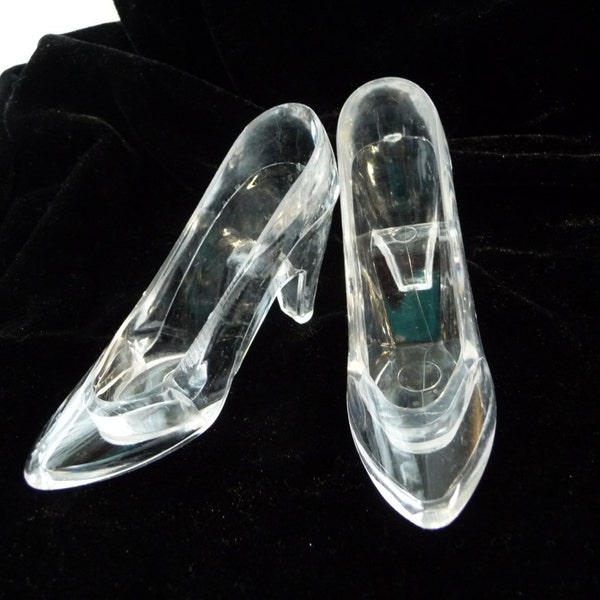 SHOES, Clear Plastic Shoes, Two Shoes, Hard Plastic, Craft Supplies, Destash, High Heel Shoes, Cinderella Shoes, Small Plastic Shoes