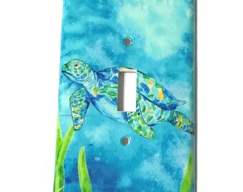 Sea Turtle Light Switch Cover, Turtle Switchplate, Ocean Turtle Toggle Cover, Electrical Outlet Cover, blue ocean theme, home lighting lily