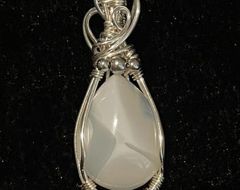 Tear drop stone pendant