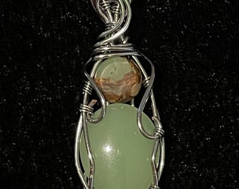 Wire wrapped tear drop jade stone with imperial jasper accent bead