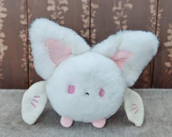 SHUT up! Cute and usefull! This is a stash jar stuffie plushie with a little hidden hidey secret plastic jar inside! How does it open?