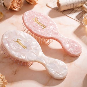 Personalized Engraved Comb, Custom Pocket Comb, Mini Engraved Hairbrush, Name Hairbrush, Bridesmaid Gift, Gift for Her,Bridesmaid Hair Comb