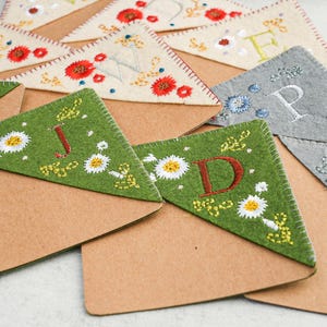 Gift For Her,Gifts for Reader,Felt Triangle Page Stitched Corner Handmade Bookmark,Personalized Hand Embroidered Corner Bookmark,Decoration