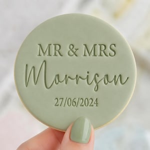 Personalised Wedding Design Custom Cookie Biscuit Stamp to make Toppers from Fondant, fits M&S Size All Butter Biscuits 5cm