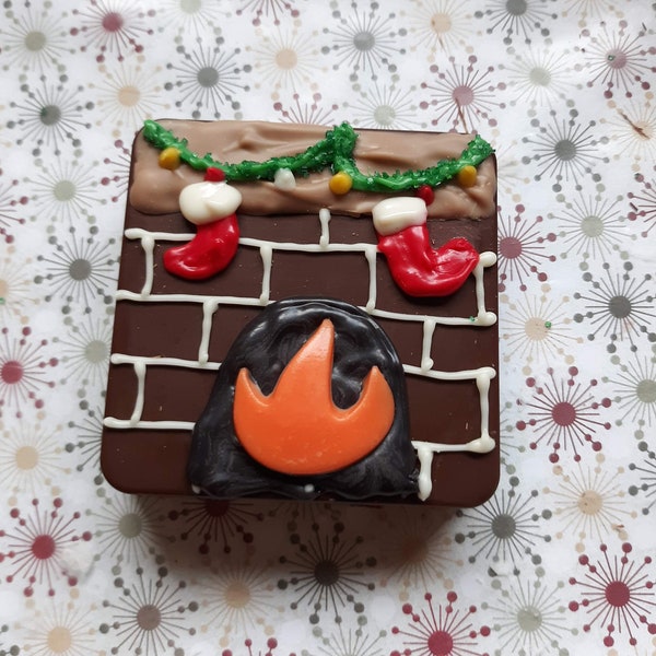 One dozen fireplace designed chocolate covered graham crackers