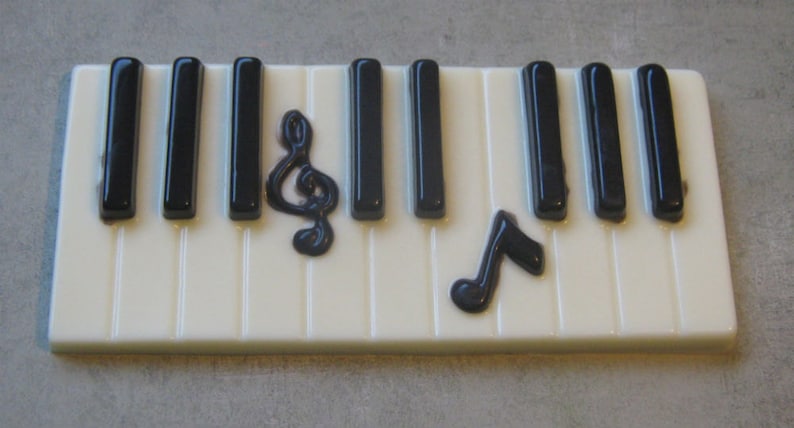 Solid chocolate piano keys keyboard with music note centerpiece cake topper image 5