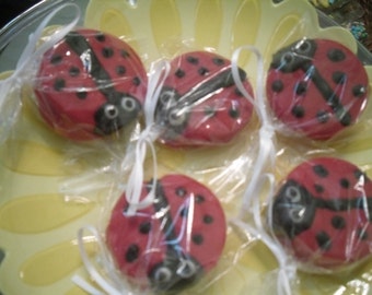 One Dozen Ladybug Oreos