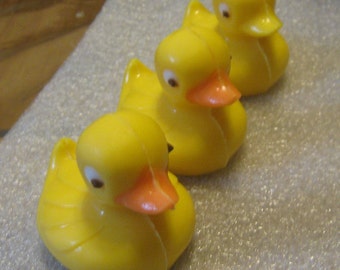 1 Rubber Duck baby Animal Nouveauté Chocolat Cuisson Moule Gâteau en Silicone Candy 4 1 Rubber Duck baby Animal Nouveauté Chocolat Cuisson Moule Gâteau en Silicone Candy 4