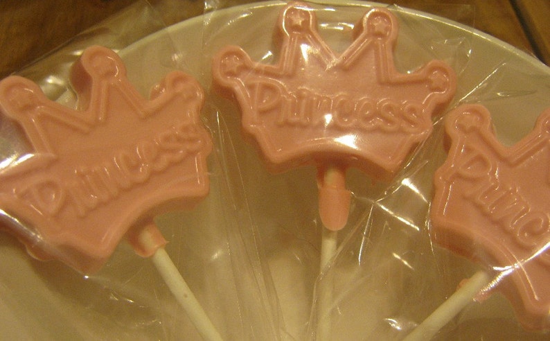 One dozen princess crown lollipops image 3
