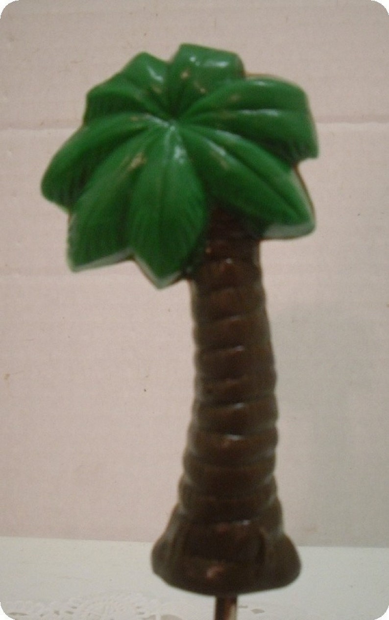 One dozen palm tree lollipops image 1