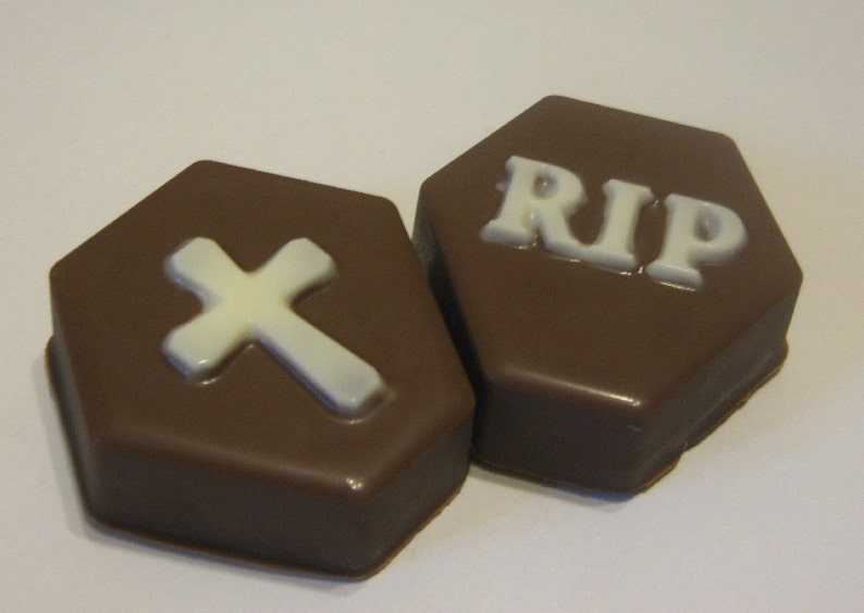 Tombstone cross and rip chocolate covered oreo sandwich cookies party favors image 2