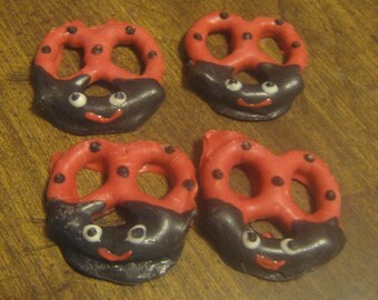 2 dozen ladybug design chocolate covered pretzels party favor