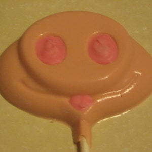 Set of 3 Pig nose novelty lollipop sucker party favors image 3