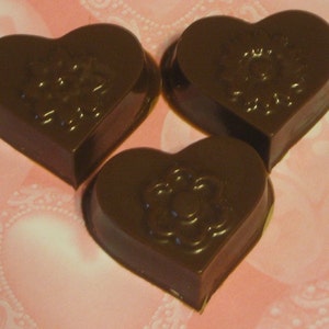 One dozen hearts and flowers caramel or peanut butter cup party favors image 2