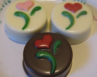 Heart flower chocolate covered sandwich cookie oreo one dozen