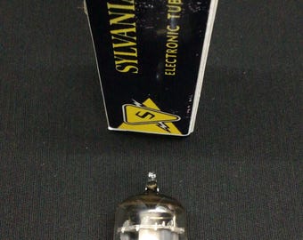 Sylvania 7025 (Low Nature 12AX7 ECC83) Vintage Audio Vakuumröhre 9.9523