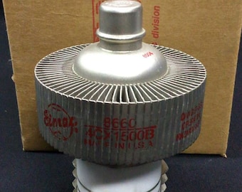 NOS Eimac 8660 4CX1500B Tetroda mocy Nowa lampa próżniowa z obudową S.9477
