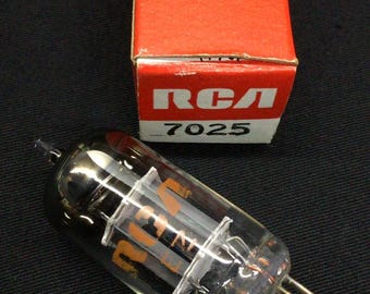 NOS NIB Rca 7025 (Low Noise 12AX7) Preamp Vacuum Tube Tested 10.1363