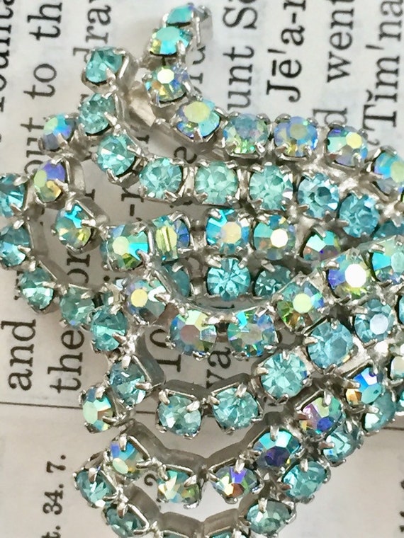 Vintage Brooch Blue Rhinestone 1950s - image 4