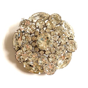 WEISS Signed Brooch Rhinestone 1950s vintage