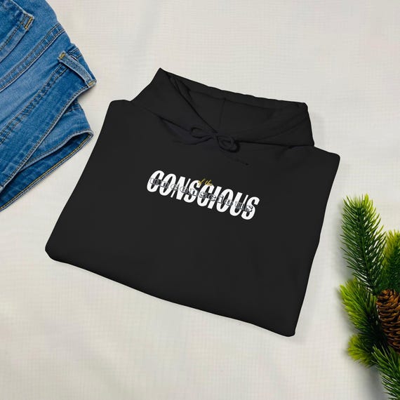 Conscious of the unconscious™ ミニマリスト w/w デザイン フード付き 