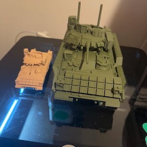 Bradley M2A3 X-Large Modell
