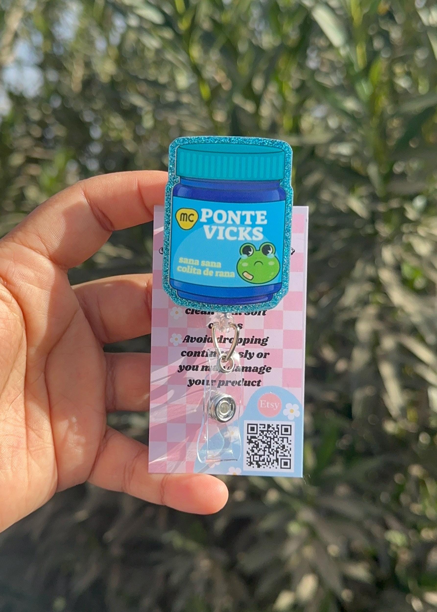 Vicks Badge Reel, Ponte Vicks Badge Reel, Spanish Vicks Badge Reel, Latino badge reel, frog id holder