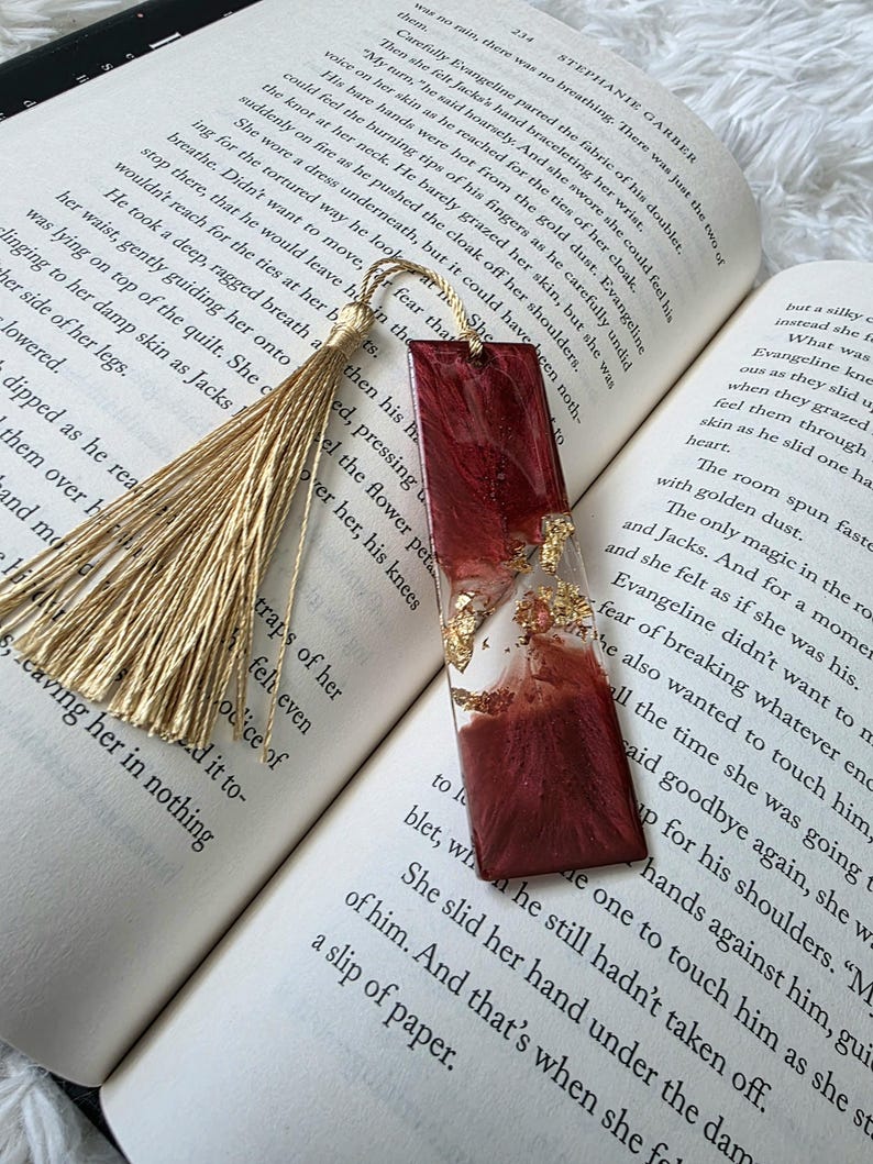 Red & Gold Flake Resin Mini Bookmark - Etsy