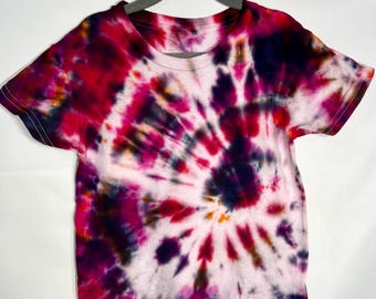 XS (4) Handgefärbtes Tie Dye T-Shirt - Rot/Fuschia/Schwarz/Orange