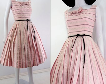 1950s Dress Fit And Flare Dress Vintage Pink Dress Flocked Cotton Dress 50s Dress 50s Summer Dress Vintage 50s Dress 50s Cotton Dress S