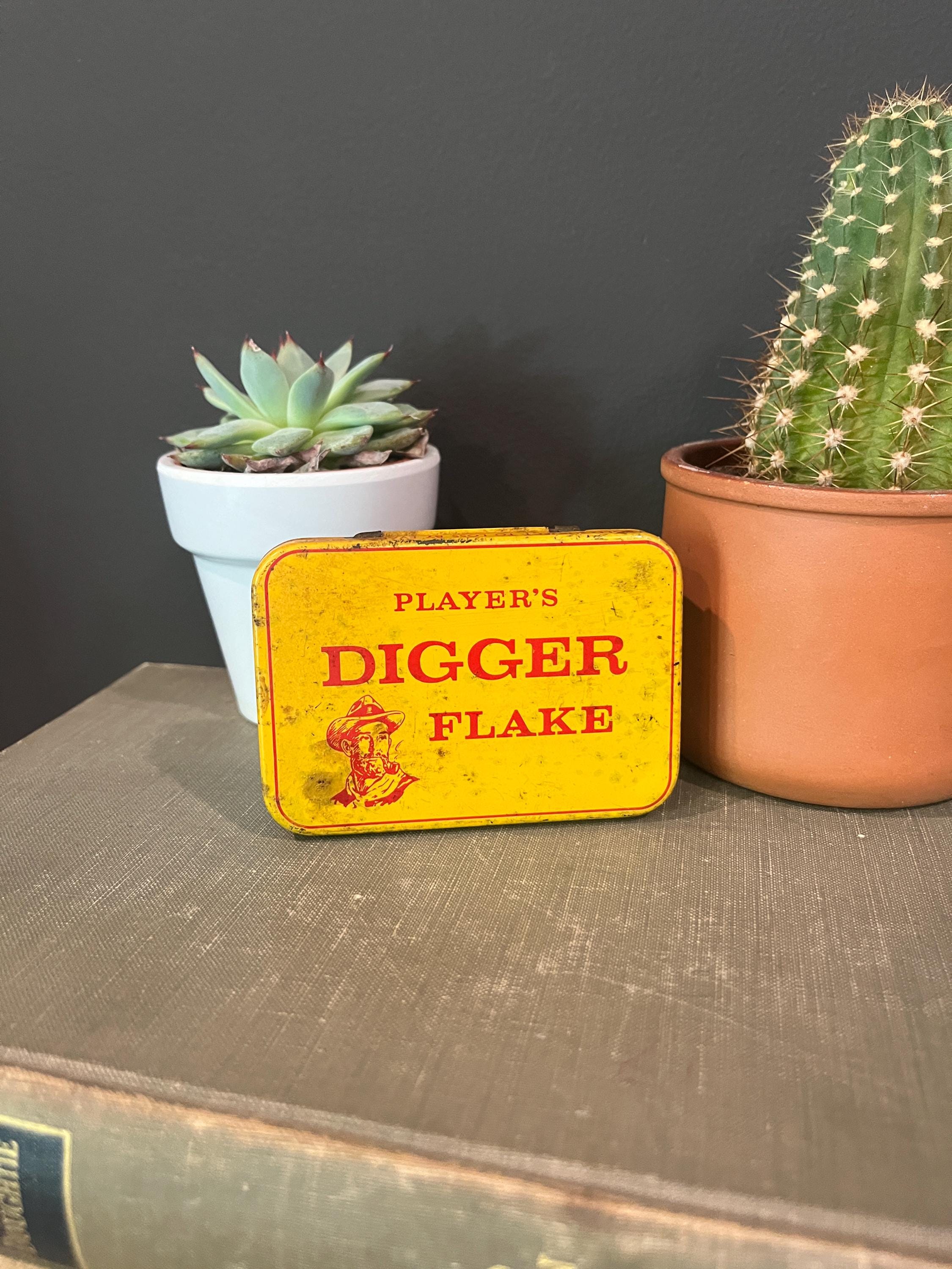 Player's Digger Flake Tobacco Tin, Yellow & Red