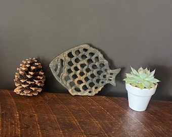 Cast Iron Fish Trivet Hot Plate