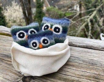 Blue Owl Family hand stitched with needle felt features kids toy... eco friendly wool (woolcrazy)