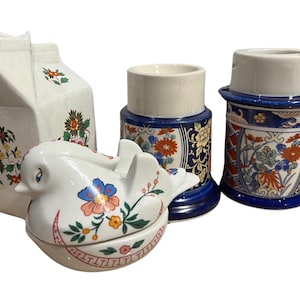 Vintage Keramikanhänger: Dekorative Vogelkerze, Blumenvase aus der Milchtüte und Delfter Blumenvase