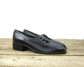 size 9 narrow womens shoes
