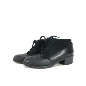 Black Leather Ankle Boots | Vintage Chunky Heel Boots | 90s Lace Up Booties | Women&#39;s Size 6