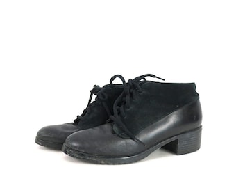 Vintage Black Leather Ankle Boots: 90s Chunky Heel Lace-Up Booties, Women's Size 6