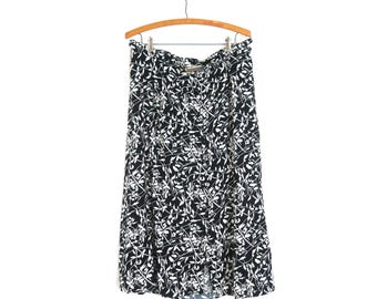 Vintage 90-tals blommig kjol svart & vit midikjol dam plus size 1X