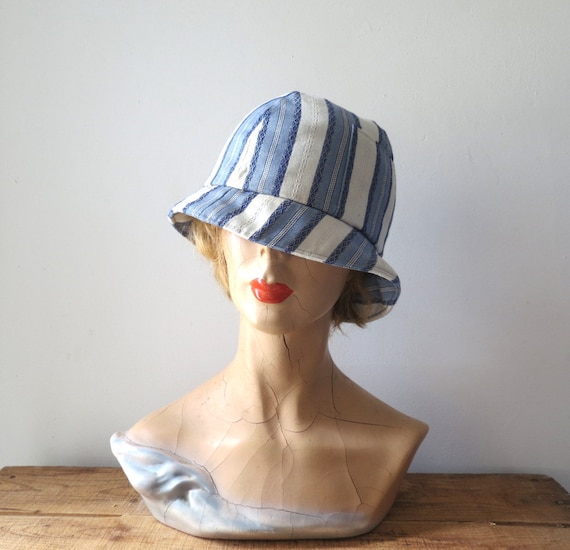 1960s Blue & White Striped Bucket Hat | Vintage S… - image 1
