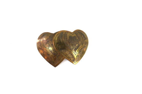 Double Heart Antiqued Brass Engraved Brooch / Vin… - image 1